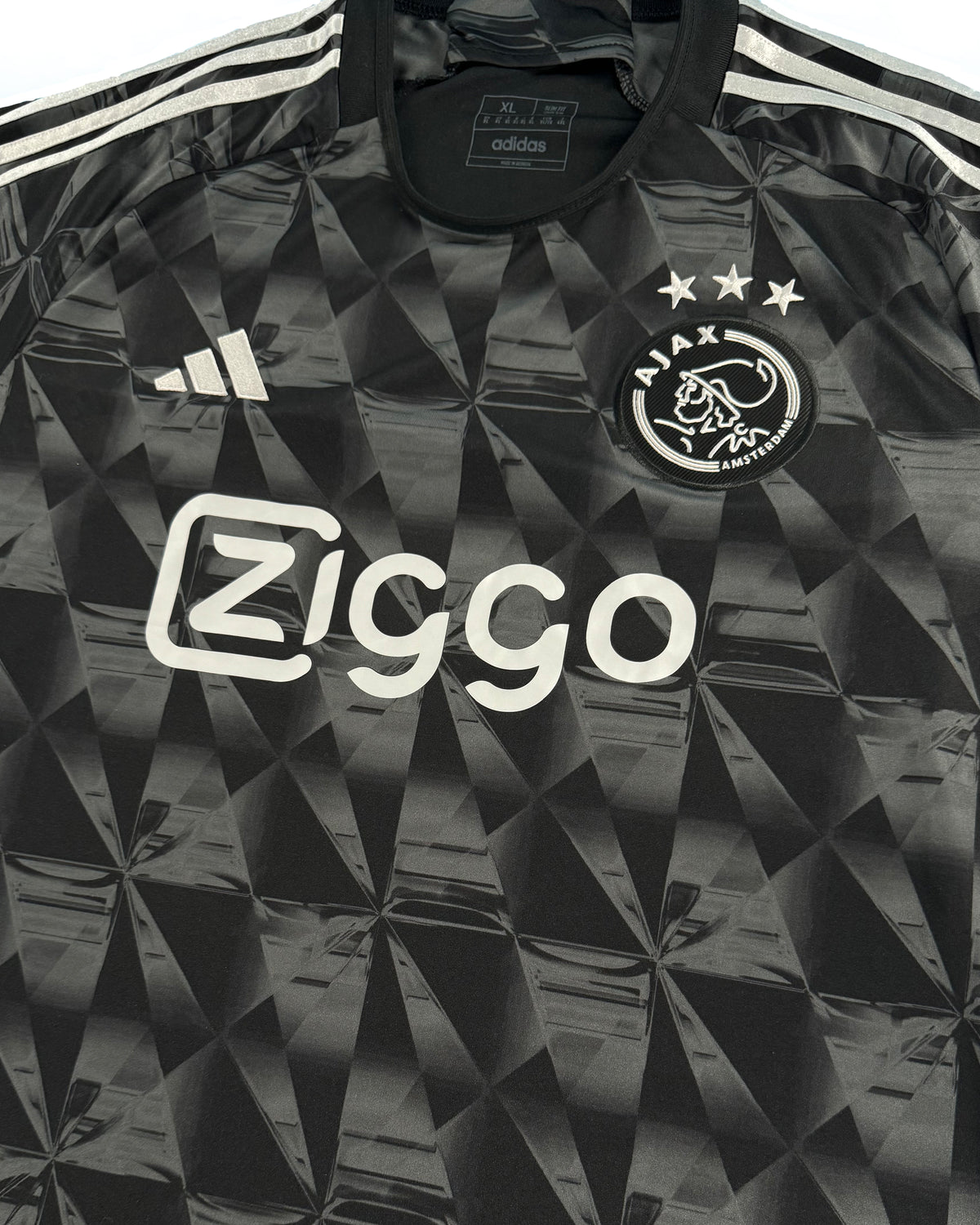 2023-24 Ajax Derde Shirt - 10/10 - (M) - Oldschool Voetbalshirts