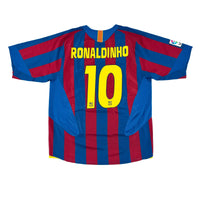 Barcelona - Home Shirt - RONALDINHO #10 - 2005/06 - Size L - 8/10
