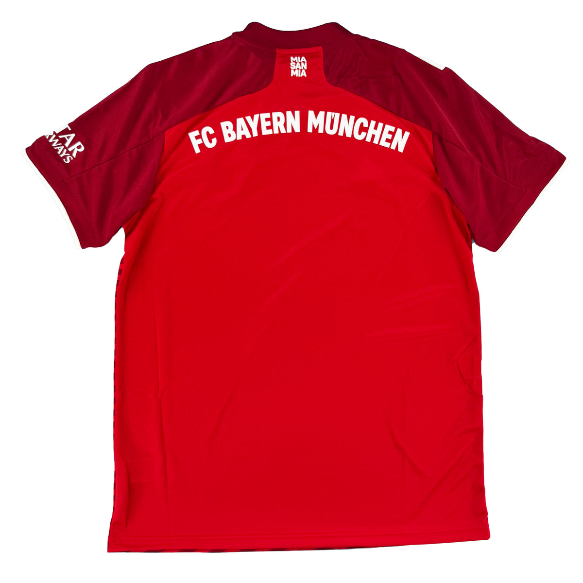 Rood Bayern München thuis voetbalshirt uit seizoen 2021 - 2022 achterkant
