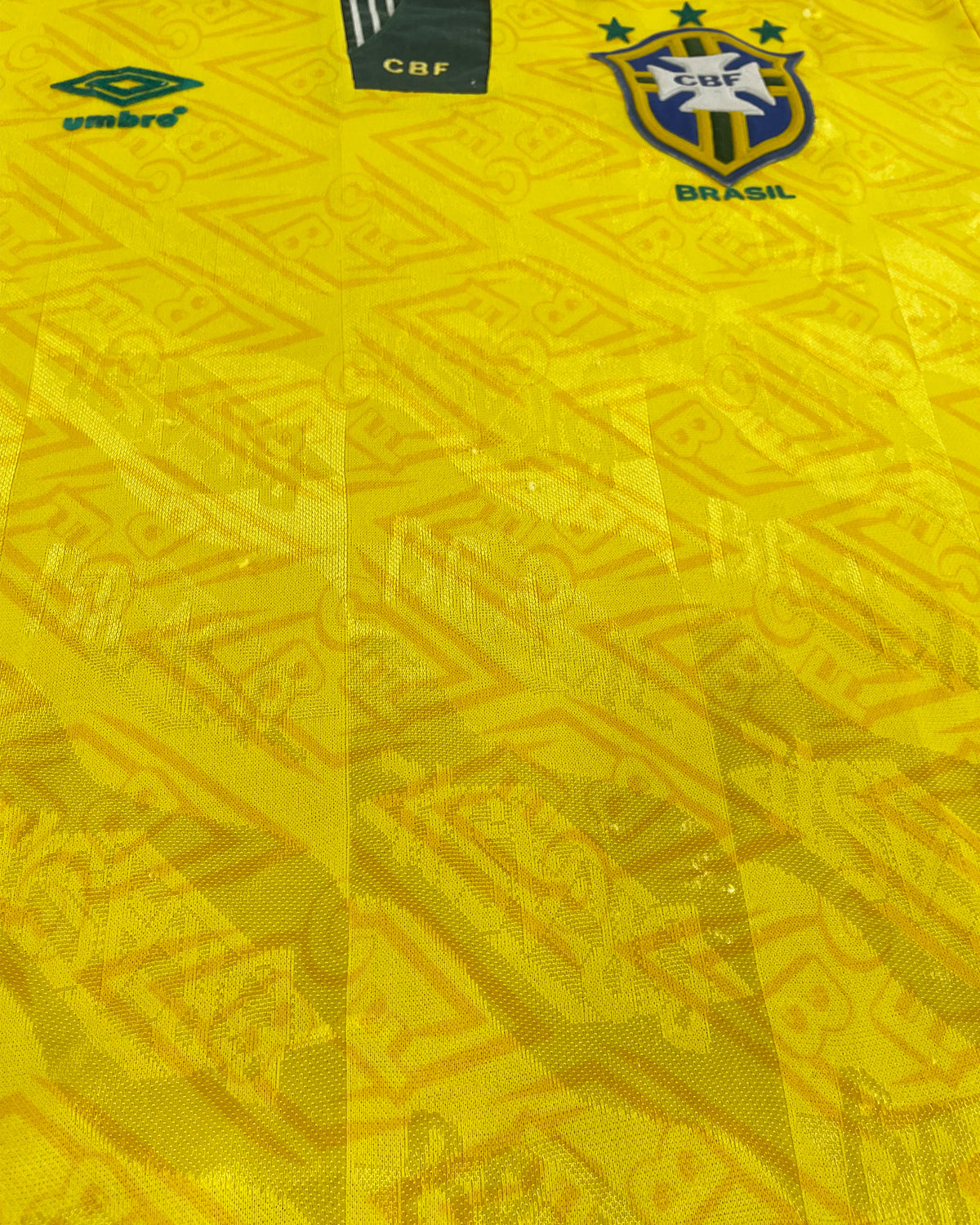 Brazil - Home Shirt - 1991/93 - Size L - 8/10