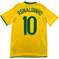 2008-10 Brazilië Thuis Shirt Ronaldinho #10 - 10/10 - (S) - Oldschool Voetbalshirts