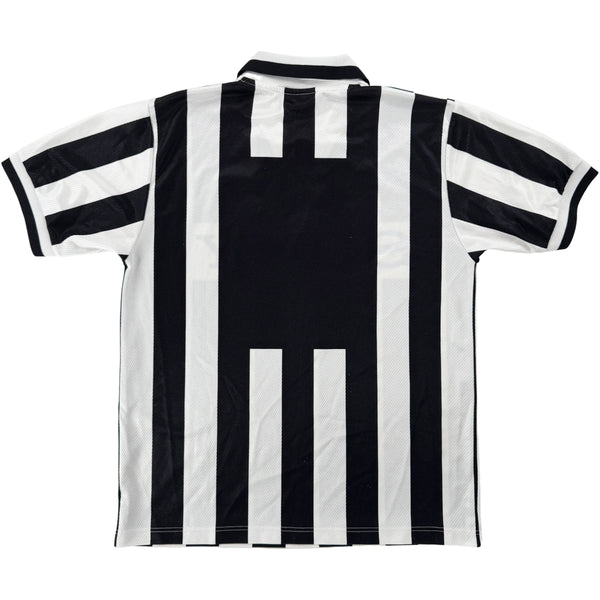 1996-97 Juventus Thuis Shirt - 9/10 - (M) - Oldschool Voetbalshirts