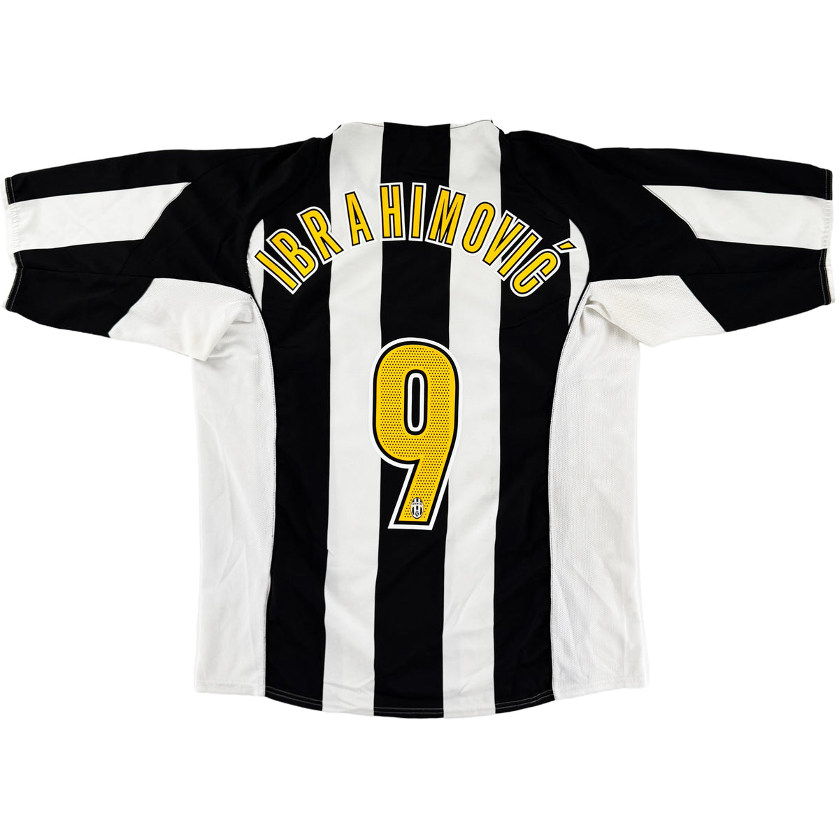 2004-05 Juventus Thuis Shirt Ibrahimovic - Oldschool Voetbalshirts