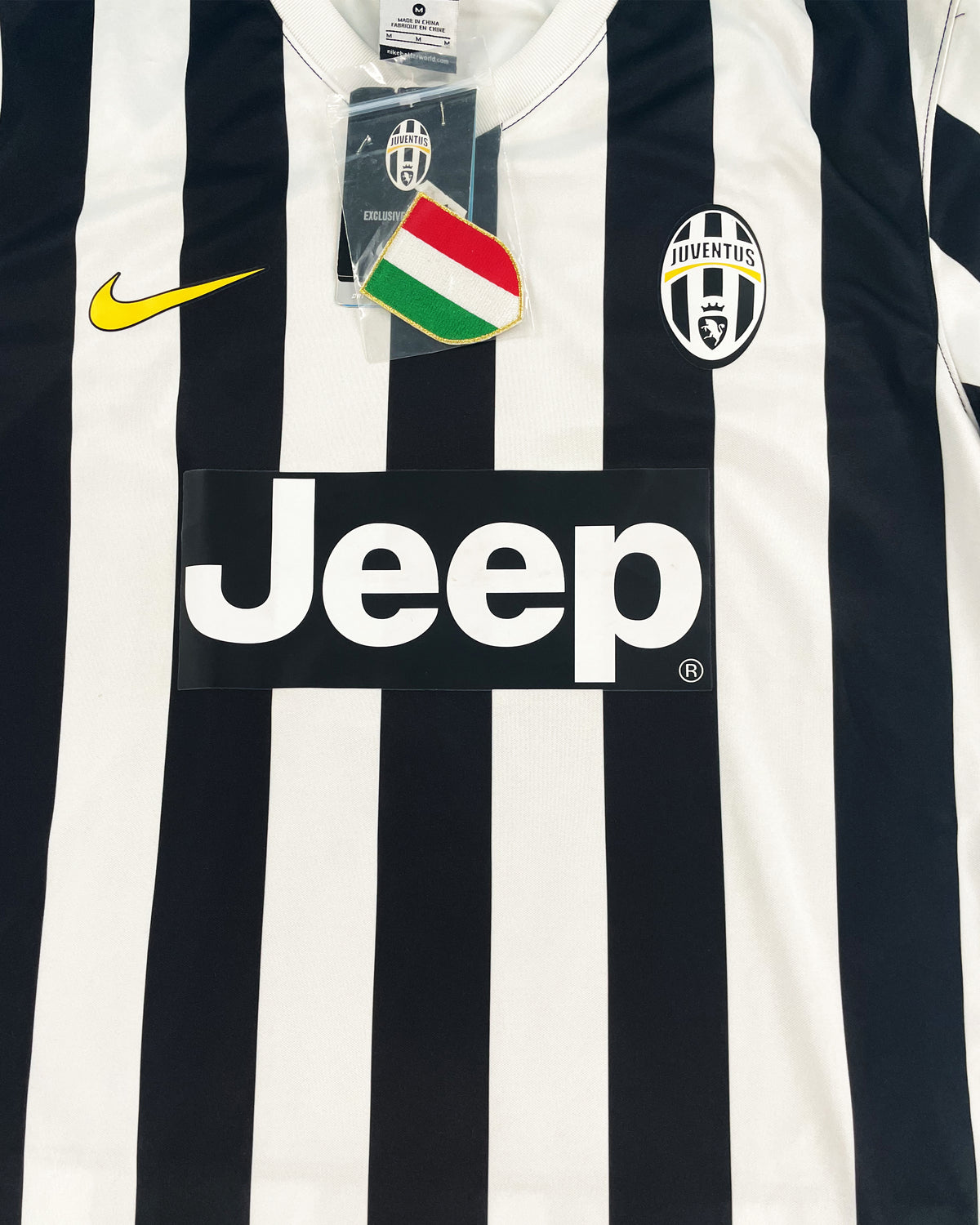 Juventus - Home Shirt - 2013/14 - Size M - 9/10