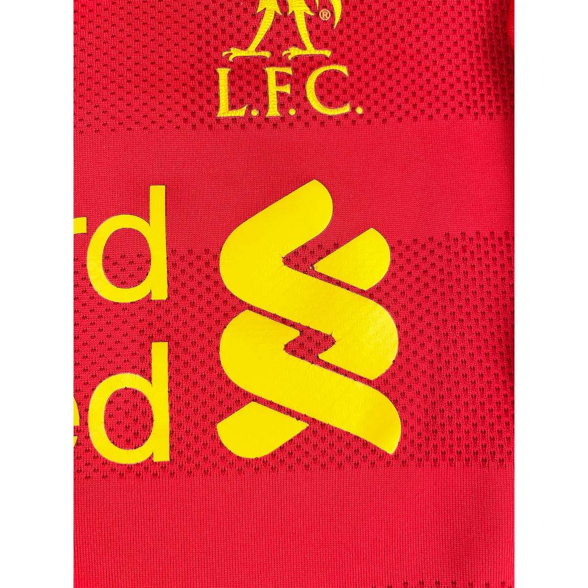 2016-17 Liverpool Home Shirt Coutinho