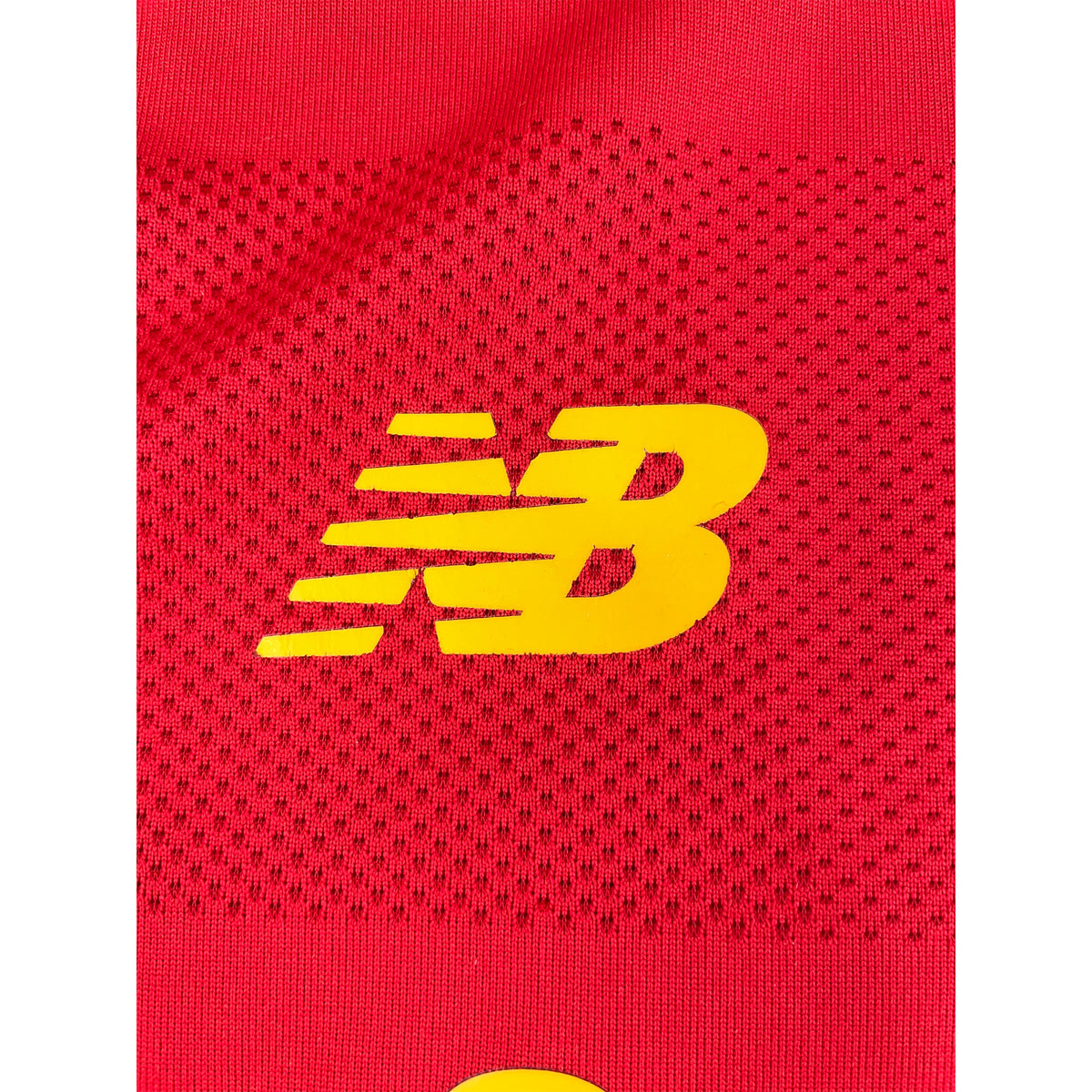 2016-17 Liverpool Home Shirt Coutinho