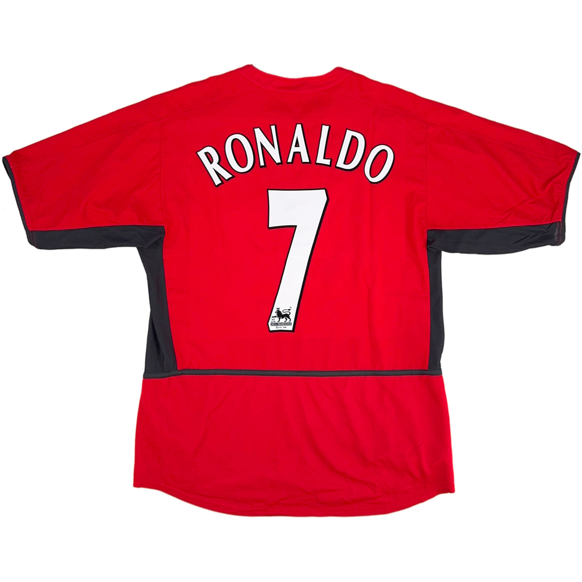 2002-04 Manchester United Home Shirt Ronaldo