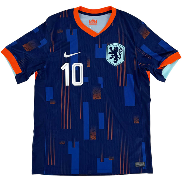 2024 Nederland EK Uit Shirt Memphis #10 - 10/10 - (M) - Oldschool Voetbalshirts