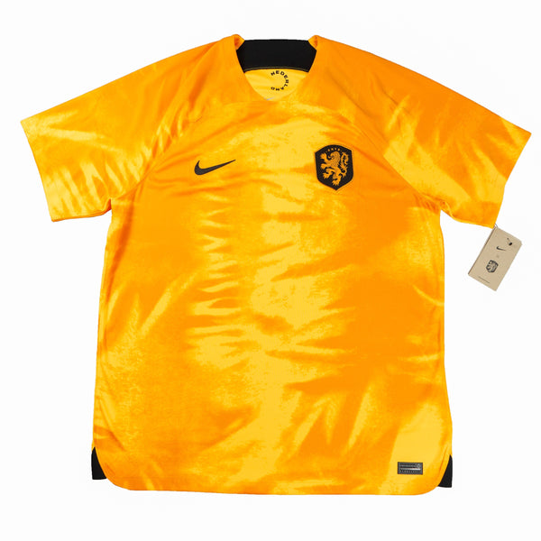 Oranje Nederlands elftal thuis voetbalshirt uit seizoen 2022 - 2023 voorkant