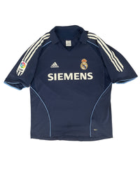 Real Madrid - Away Kit - 2005/06 - Size M