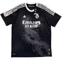 2020-21 Real Madrid Human Race Shirt - Nieuw - (L) - Oldschool Voetbalshirts