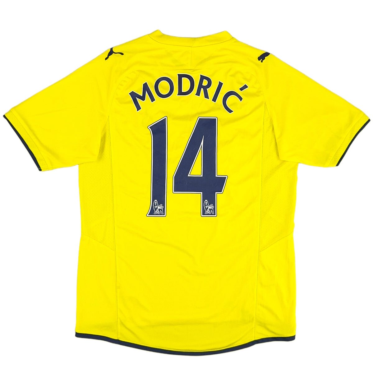 2009-10 Tottenham Away Shirt Modric