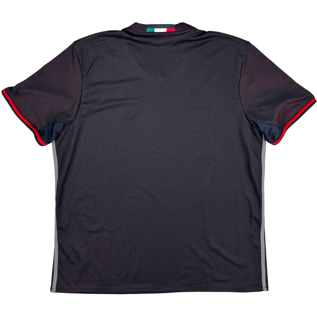 2016-17 AC Mailand Heimtrikot