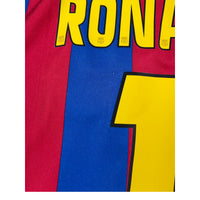 2005-06 FC Barcelona Home Shirt Ronaldinho