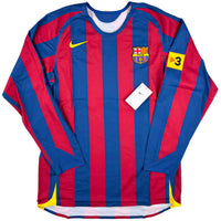 Réédition du maillot domicile FC Barcelone 2005-06
