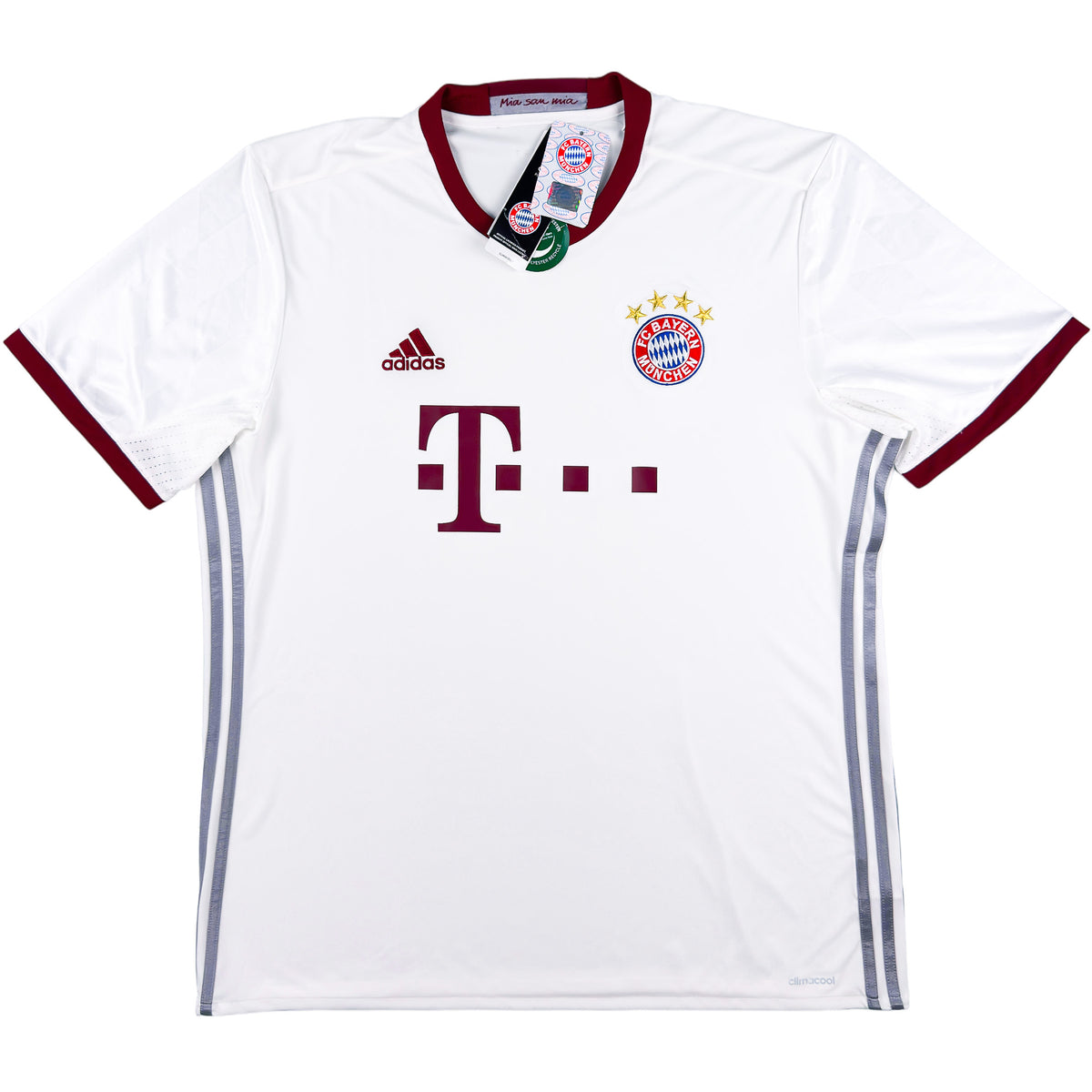 2016-17 Bayern München Drittes Trikot