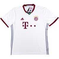 2016-17 Bayern München Drittes Trikot