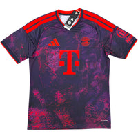 2026-27 Bayern München Derde Shirt